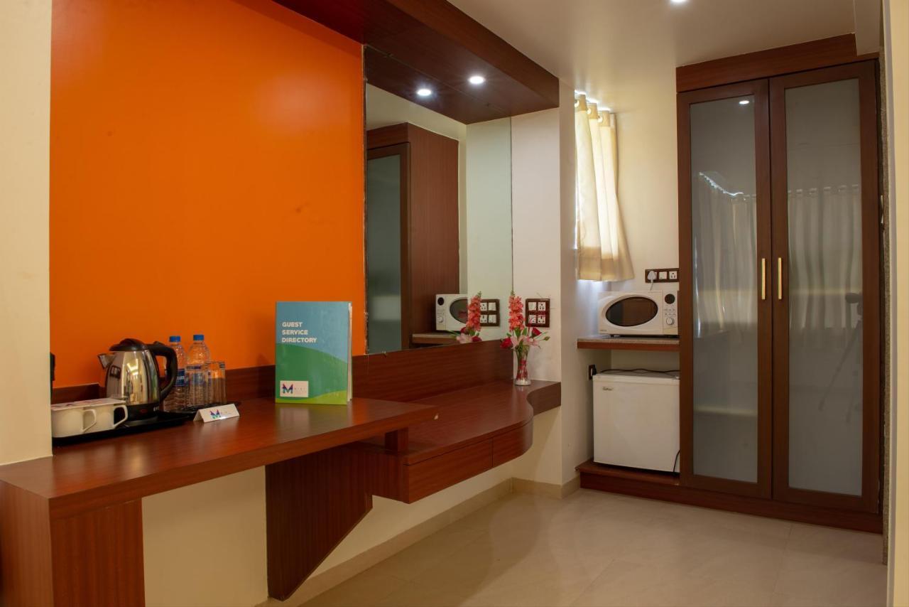 Monarch Montvert Pune Esterno foto